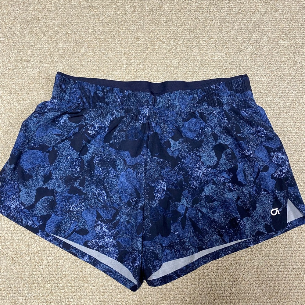 GAP blue shorts